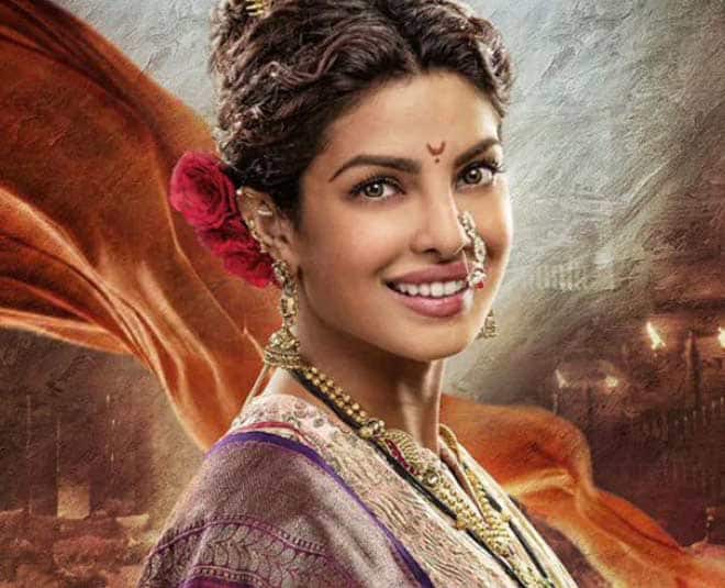 रणवीर और प्रियंका इसके बाद फिल्म दिल धड़कने दो में साथ दिखाई दिए थे. इस फिल्म में रणवीर सिंह ने प्रियंका के भाई का किरदार निभाया था. इस फिल्म में भी दोनों के काम को काफी तारीफ मिली थी.