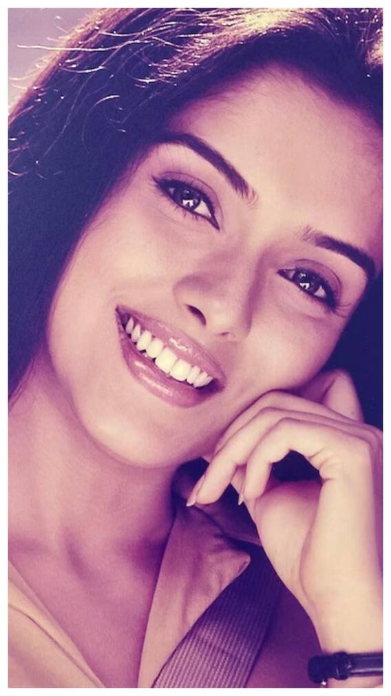 16 साल पहले इस साउथ एक्ट्रेस ने ली थी बॉलीवुड में धांसू एंट्री