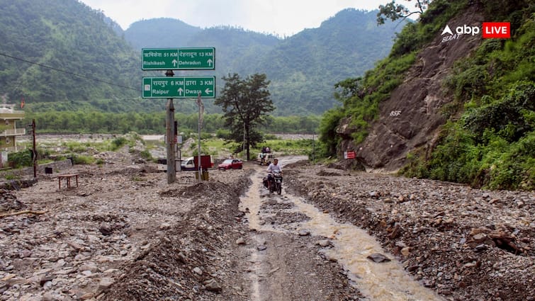 Uttarakhand Rain News: Schools Closed In 4 Districts As IMD Issues Red Alert; Kedarnath Pilgrims Stranded