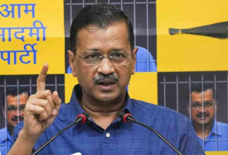 Supreme Court grants bail to delhi Chief Minister Arvind Kejriwal Arvind Kejriwal Arvind Kejriwal : मोठी बातमी! अरविंद केजरीवालांना मोठा दिलासा, सर्वोच्च न्यायालयाकडून जामीन मंजूर 