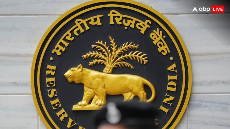 RBI imposes penalty on BNP Paribas and 3 other companies for compliance issues says a report RBI: आरबीआई ने लिया एक्शन, नप गईं BNP Paribas समेत 4 कंपनियां, लगा तगड़ा जुर्माना