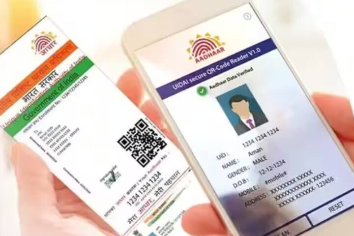 ਤੁਹਾਨੂੰ ਦੱਸ ਦਈਏ ਕਿ UIDAI ਹਰ 10 ਸਾਲ ਬਾਅਦ ਆਧਾਰ ਨੂੰ ਅਪਡੇਟ ਕਰਨ ਦੀ ਸਲਾਹ ਦਿੰਦਾ ਹੈ, ਪਰ ਇਹ ਜ਼ਰੂਰੀ ਨਹੀਂ ਹੈ। ਅਜਿਹੇ 'ਚ ਆਧਾਰ ਨੂੰ ਅਪਡੇਟ ਕਰਨ ਲਈ ਤੁਸੀਂ ਕੋਸ਼ਿਸ਼ ਕਰੋ ਕਿ 10 ਸਾਲ ਬਾਅਦ ਆਧਾਰ ਦੀ ਅਪਡੇਟ ਜ਼ਰੂਰ ਲਓ।