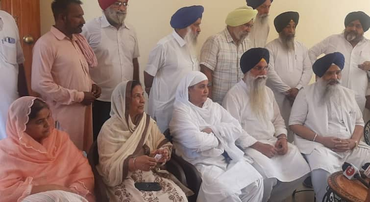 First meeting of Akali Sudhar Lehar in Faridkot Akali Sudhar Lehar: ਅਕਾਲੀ ਦਲ ਸੁਧਾਰ ਲਹਿਰ ਦੀ ਫਰੀਦਕੋਟ 'ਚ ਪਹਿਲੀ ਮੀਟਿੰਗ, ਬੇਅਦਬੀ ਦੇ ਕੇਸਾਂ 'ਤੇ ਲਿਆ ਵੱਡਾ ਫੈਸਲਾ 