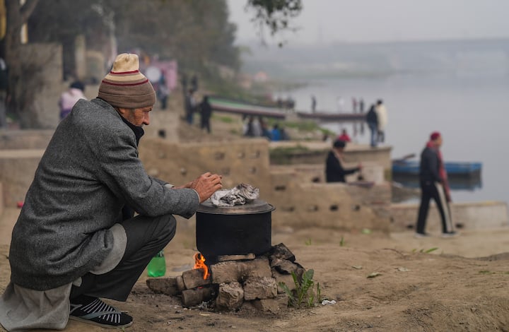 आमतौर पर मानसून के मौसम के आखिरी में होने वाली ला नीना, तापमान में तेजी से गिरावट लाने के लिए जानी जाती है. ऐसा होने के बाद अक्सर बारिश भी बढ़ जाती है, जिससे आगे अत्यधिक सर्दी की संभावना के बारे में चिंताएं बढ़ जाती हैं.