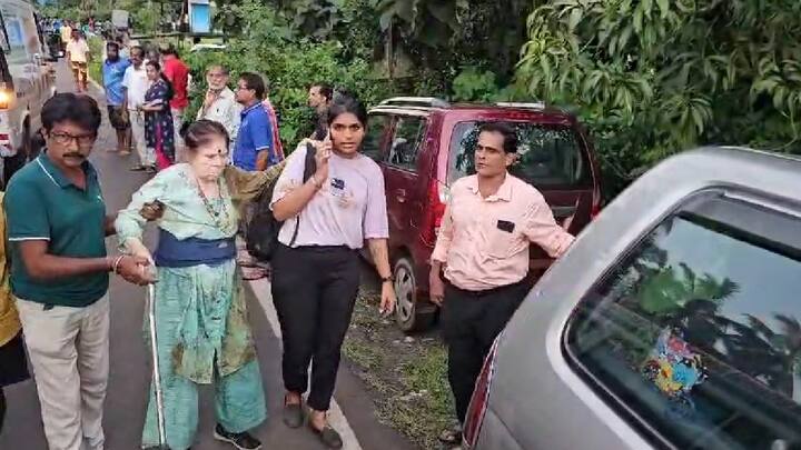 दरम्यान, तुळस येथील अपघाताच्या घटनेनंतर स्थानिकांनी घटनास्थळी धाव घेऊन मदतीचा हात दिला, तसेच जखमी प्रवाशांना प्राथमिक उपचार करत धीर देण्याचं काम केलंय.