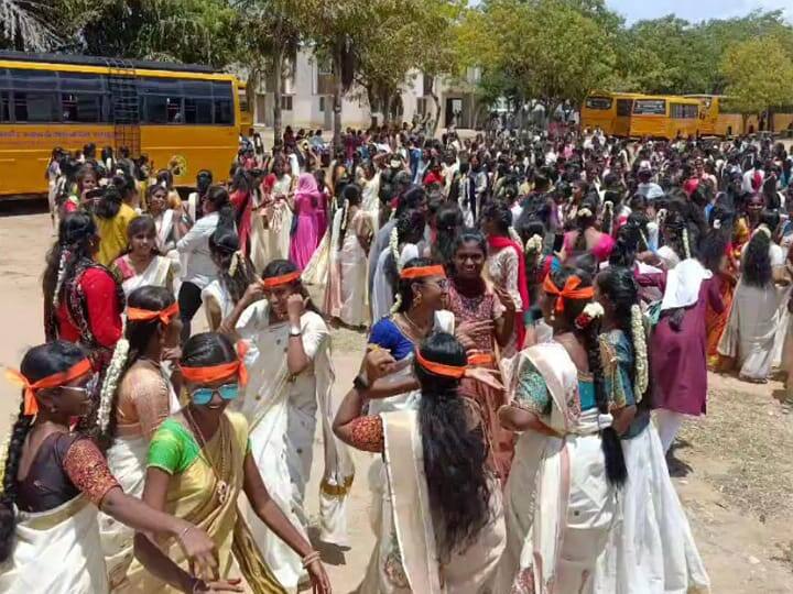 karur news private womens college celebration Onam festival - TNN ஓணம் வந்தல்லே..! தாரை தப்பட்டை முழங்க கரூரில் கல்லூரி மாணவிகள் உற்சாக நடனம்