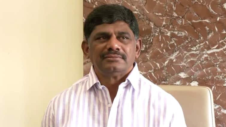 Karnataka Munirathna Two FIRs Filed Against BJP MLA Over Harassment, Threat Allegations Karnataka: Two FIRs Filed Against BJP MLA Munirathna Over Harassment, Threat Allegations