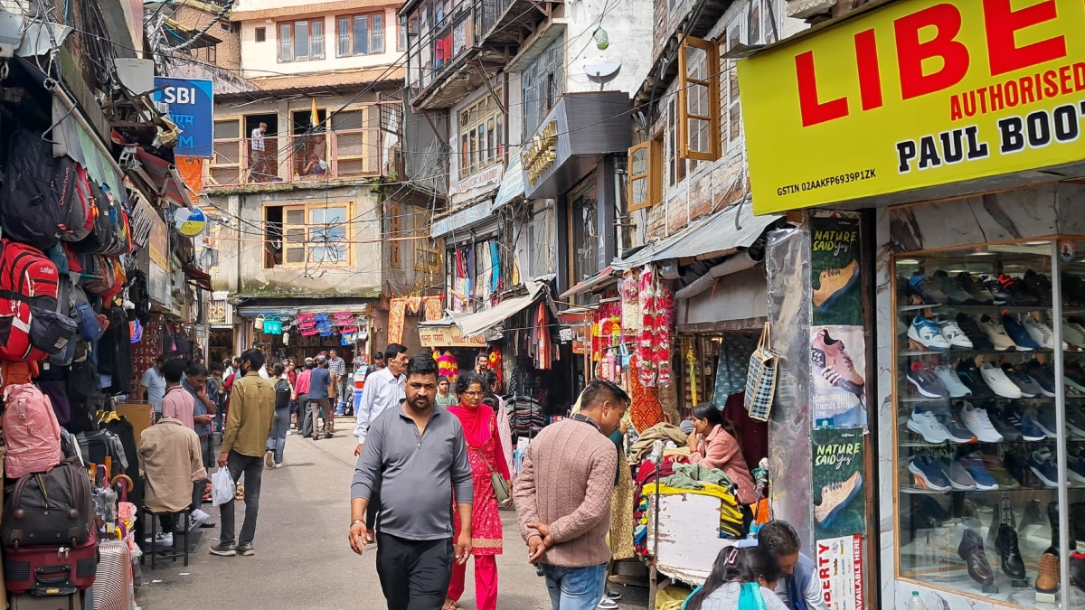 Himachal bandh for not affected in Shimla markets open on time Sanjauli Masjid Row ANN Sanjauli Masjid Row: शिमला में नहीं दिखा 'हिमाचल बंद' का असर, सुबह से ही खुल गए बाजार