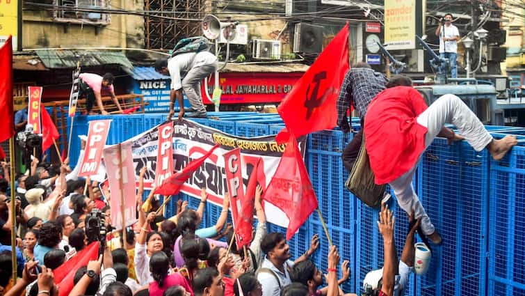 RG Kar Protests CCTV Cameras Installed After Audio Clip Reveals Extreme Left Plot To Kill Doctors Kunal Ghosh Allegation RG Kar Protests: CCTV Cameras Installed After Audio Clip Reveals 'Leftist Plot To Kill Doctors'