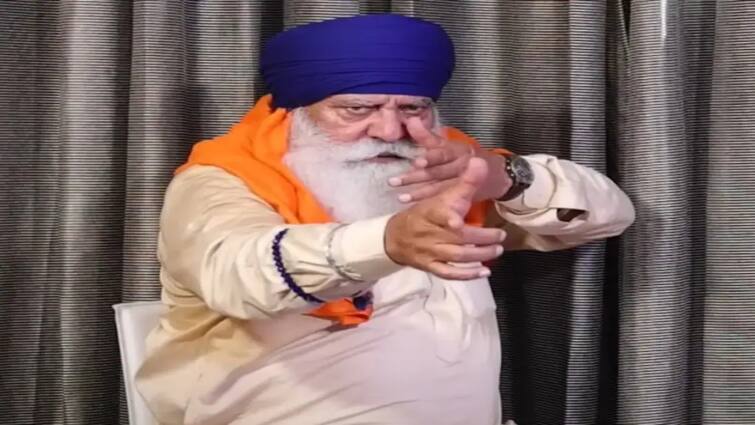 My Father Killed A Tiger Smeared Its Blood On Me  Yograj Singh, Yuvraj's Dad Yograj Singh: புலியைக் கொன்றாரா யுவராஜ் சிங் தாத்தா? யோகராஜ் சிங் சொன்ன சர்ச்சை பதில்!