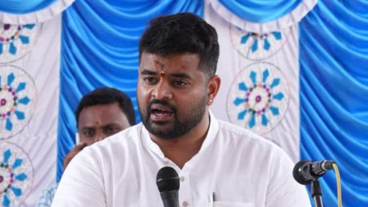 SIT Submits 1,691-Page Charge Sheet Against Prajwal Revanna In Second Karnataka Scandal Case 'Raped At Gunpoint': SIT Submits 1,691-Page Charge Sheet Against Prajwal Revanna In Second Sex Scandal Case