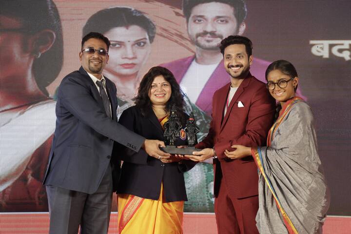 या मालिकेचं अजून एक विशेष आकर्षण असणार आहे ते म्हणजे या मालिकेत अभिनेत्री मेघा  धाडे  एका मत्त्वपूर्ण भूमिकेत दिसणार आहे. जवळपास १३ वर्षांनी वर्षानंतर मेघा पुन्हा मराठी डेली सोप मध्ये दिसणार आहे.