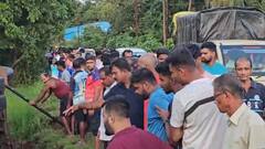 कोकणातून मुंबईकडे निघालेली 60 प्रवाशांची बस भातशेतीत कोसळली; स्थानिक धावले