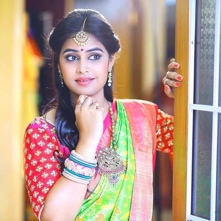 ఇలా తన తీరుతో తీవ్ర వ్యతిరేకతను ఎదుర్కొంటున్న సోనియాను ఈ వీకెండ్ హోస్ట్ నాగార్జున ఎలా మందలిస్తారో చూడాలి.