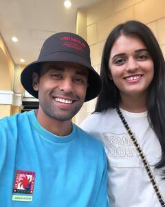 PHOTOS: हसबैंड से पहले कहा 'बेस्ट फ्रेंड', वाइफ देविशा ने सूर्यकुमार यादव को बर्थडे विश करके जीता दिल