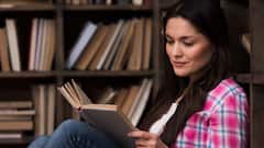 Finishing a Book: পড়ায় আগ্রহ পান না, গোটা বই শেষ হয় না আজকাল? ধাপে ধাপে অভ্যাস ফেরান এই উপায়ে...
