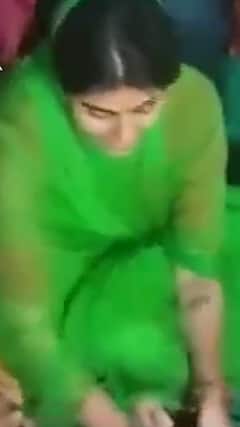 Rivaba Jadeja ने जामनगर उत्तर के गणपति पंडाल में बनाए लड्डू | #abpnewsshorts