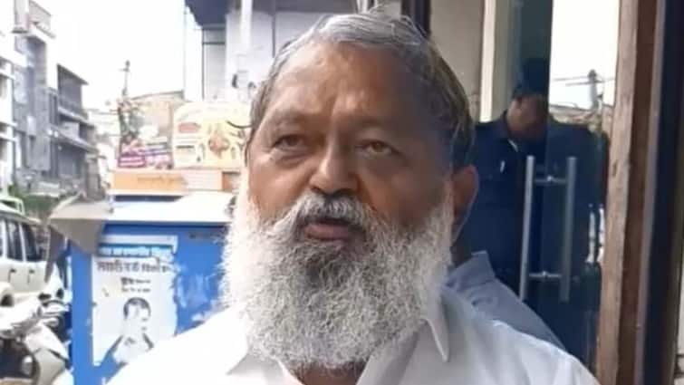 Haryana Assembly Election 2024 BJP Candidate Anil Vij Faces Oppose From Farmers in Ambala Cantt हरियाणा में किसानों ने किया अनिल विज का विरोध, बोले- 'शंभू और खनौरी बॉर्डर पर गोलियां...'