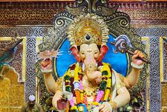 Lalbaugcha Raja 2024 : उरले अवघे काही तास! लालबागच्या राजाची चरणस्पर्श आणि मुखदर्शन रांग होणार बंद