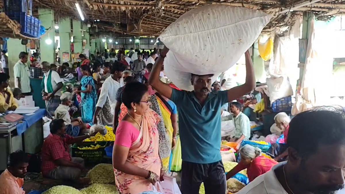 ஓணம் பண்டிகை எதிரொலி; திண்டுக்கல் பூ மார்க்கெட்டில் பூக்களின் விலை என்ன?