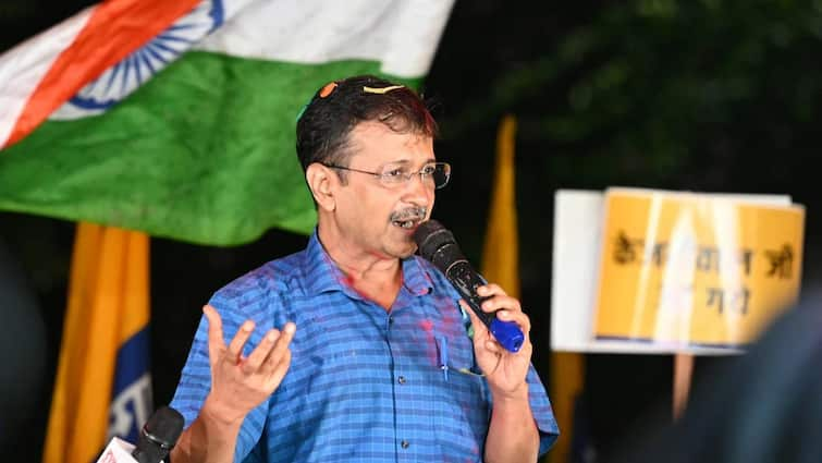 Delhi Assembly Election Arvind Kejriwal has set his agenda even before Assembly elections. अरविंद केजरीवाल ने आपदा को ही बना लिया अवसर? दिल्ली में जल्द चुनाव के पीछे है यह मास्टरप्लान!