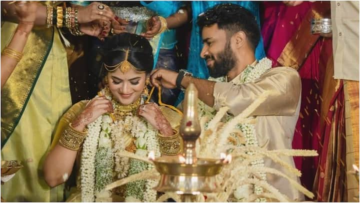 Megha Akash Weds Saai Vishnu: మేఘా ఆకాష్ ఇక నుంచి కుమారి కాదు... ఇప్పటి నుంచి ఆవిడ శ్రీమతి. సాయి విష్ణుతో ఆవిడ వివాహం ఘనంగా జరిగింది. ఆ ఫోటోలు చూడండి. 