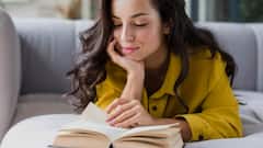 Finishing a Book: পড়ায় আগ্রহ পান না, গোটা বই শেষ হয় না আজকাল? ধাপে ধাপে অভ্যাস ফেরান এই উপায়ে...
