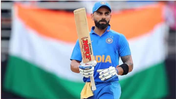 2024లో విడుదల చేసిన బీసీసీఐ కాంట్రాక్ట్ జాబితాలో విరాట్ కోహ్లీ ఏ ప్లస్ కేటగిరీ ఉన్నాడు. ఏ-ప్లస్ కేటగిరీలో ఉన్న ఆటగాళ్లకు బీసీసీఐ ఏటా రూ.7 కోట్ల జీతం ఇస్తుంది.