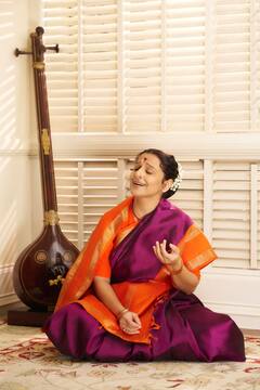 M. S. Subbulakshmi's birth anniversary : एम.एस.सुब्बुलक्ष्मींच्या 108 व्या जयंतीनिमित्त विद्या बालनचं अनोखं अभिवादन !