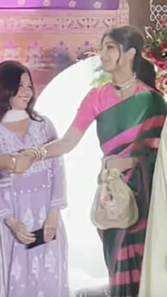 सीएम शिंदे के गणपति पूजा में शामिल हुई- Shilpa Shetty | ABP NEWS SHORTS