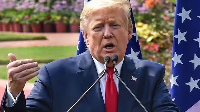 આરોપી રેયાનની લિંક્ડઇન પ્રોફાઇલ વિશે વાત કરતાં તેણે પોતાને સર્જનાત્મક પ્રોજેક્ટ્સમાં રસ ધરાવનાર વ્યક્તિ ગણાવ્યો હતો. આ પ્રોફાઈલ અનુસાર, તે કેમ્પ બોક્સ હોનોલુલુ નામની રૂફટોપ બિલ્ડિંગ કંપની ચલાવે છે, જે બેઘર લોકો માટે સાદા ઘર બનાવે છે.