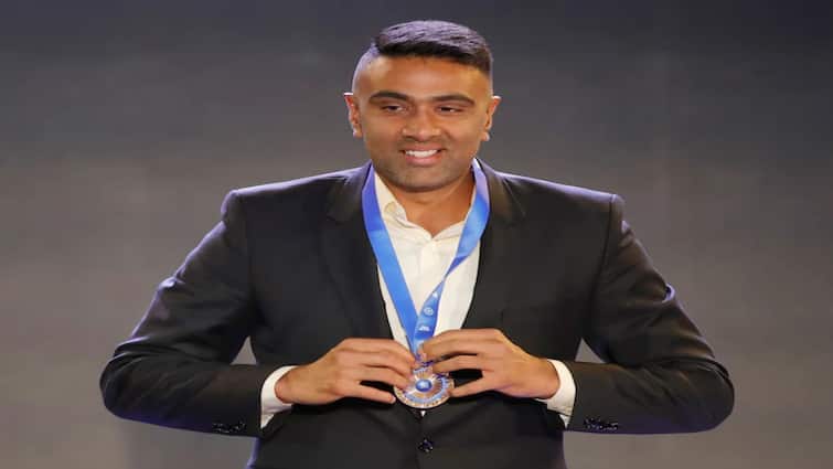 Ravichandran Aswin says bumrah is the most valuable playe4 Ravichandran Aswin:ரோஹித் - கோலி அவுட்! அப்போ மதிப்புமிக்க வீரர் யார் ?அஸ்வின் சொன்ன பதில்