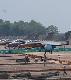 F-16 नहीं F-35 लेगा भारत, सुनते ही पाकिस्तान के छूटे पसीने? एक्सपर्ट कमर चीमा ने बता दिया क्या है PAK का प्लान, आप भी जान लें