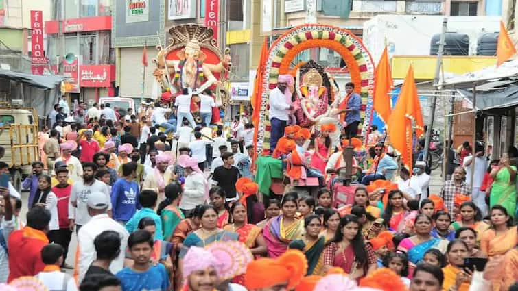 Hyderabad Ganesh Idols Immersion arrangements in full swing Ganesh Idols Immersion: హైదరాబాద్‌లో నిమజ్జనానికి భారీ ఏర్పాట్లు- 18వేలమందితో బందోబస్తు