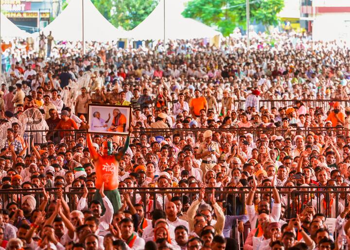 समाचार एजेंसी एएनआई से बातचीत के दौरान सैयद अफसान चिश्ती ने बताया कि पीएम नरेंद्र मोदी के जन्मदिन पर चलाए जाने वाले लंगर का खाना 'बड़ी शाही देग' में तैयार किया जाएगा. वे लोग इस दौरान पीएम की लंबी आयु की कामना भी करेंगे.