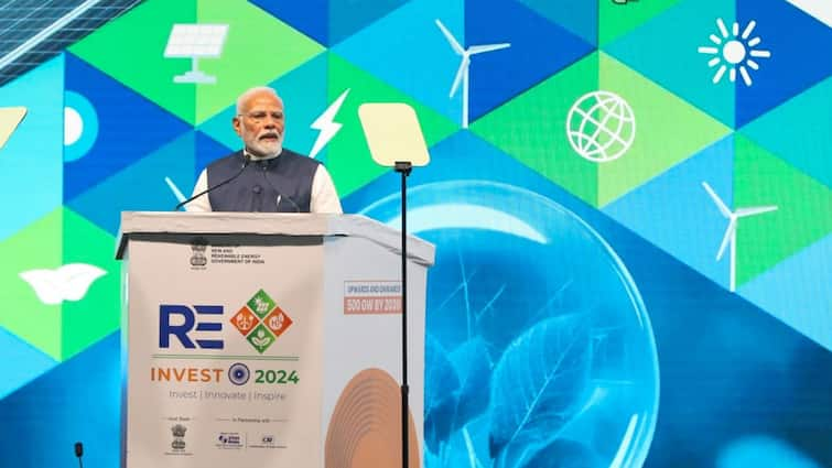 Narendra Modi REINVEST 2024 PM Inaugurates Global Renewable Energy Investor's Meet In Gujarat RE-INVEST 2024: PM Modi Inaugurates Global Renewable Energy Investor's Meet In Gujarat