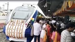 कोल्हापुरी, लय भारी... वंदे भारतचं जल्लोषात स्वागत; सेल्फीसाठी गर्दी; जाणून घ्या टाईमटेबल