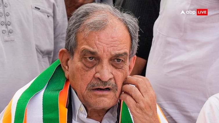 Chaudhary Birender Singh Congress Leader On CM Face also Attack On BJP Haryana Assembly Elections 2024 हरियाणा में कांग्रेस के CM फेस पर चौधरी बीरेंद्र सिंह का बड़ा बयान, 'मुख्यमंत्री हमेशा...'