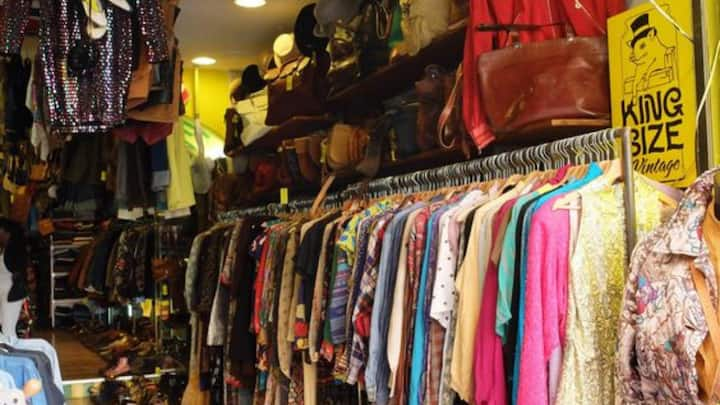 2. Promote Thrifting: Vintage and second-hand clothing are smart choices for both the environment and your wallet. By choosing thrifted clothes, you reduce the demand for new textiles, which helps address environmental issues. (Image Source: Pinterest/testaccina1)