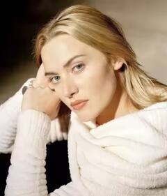 वयाच्या 40व्या वर्षी 'कामवासना' वाढवण्यासाठी प्रसिद्ध अभिनेत्रीनं थेरपी घेतली; म्हणाली...