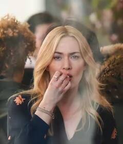 वयाच्या 40व्या वर्षी 'कामवासना' वाढवण्यासाठी प्रसिद्ध अभिनेत्रीनं थेरपी घेतली; म्हणाली...