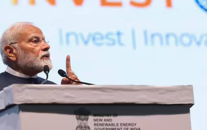 2023 ਵਿੱਚ, ਪ੍ਰਧਾਨ ਮੰਤਰੀ ਨਰਿੰਦਰ ਮੋਦੀ ਨੇ ਉੱਤਰਾਖੰਡ ਦੇ ਪਿਥੌਰਾਗੜ੍ਹ ਜ਼ਿਲ੍ਹੇ ਵਿੱਚ ਪਾਰਵਤੀ ਕੁੰਡ ਵਿੱਚ ਪੂਜਾ ਅਤੇ ਸਿਮਰਨ ਕੀਤਾ ਸੀ। ਇਸ ਤੋਂ ਬਾਅਦ ਉਨ੍ਹਾਂ ਕੈਲਾਸ਼ ਵਿਊ ਪੁਆਇੰਟ ਤੋਂ ਆਦਿ ਕੈਲਾਸ਼ ਦੇ ਦਰਸ਼ਨ ਕੀਤੇ। ਇਸ ਰੂਹਾਨੀ ਪਲ ਦੌਰਾਨ ਉਨ੍ਹਾਂ ਨੇ ਢੋਲ ਅਤੇ ਸ਼ੰਖ ਵੀ ਵਜਾਇਆ। 2024 ਦੀ ਲੋਕ ਸਭਾ ਚੋਣ ਮੁਹਿੰਮ ਦੀ ਸਮਾਪਤੀ ਤੋਂ ਬਾਅਦ, ਪੀਐਮ ਮੋਦੀ ਨੇ ਕੰਨਿਆਕੁਮਾਰੀ ਵਿੱਚ ਵਿਵੇਕਾਨੰਦ ਰਾਕ ਮੈਮੋਰੀਅਲ ਵਿੱਚ 45 ਘੰਟੇ ਤੱਕ ਧਿਆਨ ਸਾਧਨਾ ਕੀਤੀ ਸੀ। ਉਨ੍ਹਾਂ ਨੇ ਸਵਾਮੀ ਵਿਵੇਕਾਨੰਦ ਦੀ ਮੂਰਤੀ ਦੇ ਸਾਹਮਣੇ ਬੈਠ ਕੇ ਧਿਆਨ ਸਾਧਨਾ ਕੀਤੀ। ਇਸ ਦੌਰਾਨ ਪੀਐਮ ਮੋਦੀ ਨੇ ਵਿਵੇਕਾਨੰਦ ਸ਼ਿਲਾ ਨੇੜੇ ਸਥਿਤ ਤਮਿਲ ਕਵੀ ਤਿਰੂਵੱਲੂਵਰ ਦੀ 133 ਫੁੱਟ ਉੱਚੀ ਮੂਰਤੀ ਦੇ ਦਰਸ਼ਨ ਕੀਤੇ ਸੀ।