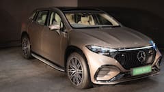Mercedes EQS SUV: அறிமுகமானது மெர்சிடஸ் EQS எஸ்யுவி மாடல்; EVயின் விலை, சிறப்பம்சங்கள் என்னென்ன?