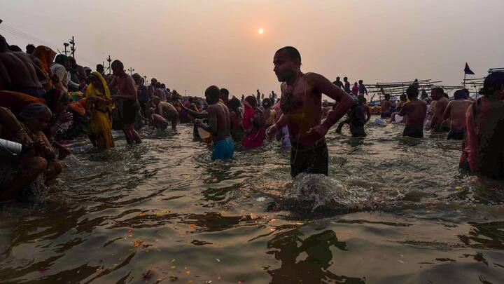 ডিসক্লেমার : ধর্মীয় বিশ্বাস নিজস্ব। এ ব্যাপারে কোনও মতামত এবিপি লাইভের নেই। এবিপি লাইভ ধর্ম সম্পর্কিত কোনো সম্পাদকীয় / সম্পাদক-নিয়ন্ত্রিত তথ্য, পরামর্শ প্রদান করে না। প্রদত্ত পরামর্শ ও তথ্য প্রয়োগের আগে সংশ্লিষ্ট বিশেষজ্ঞের পরামর্শ নিন। (ছবি সৌজন্য-পিটিআই)