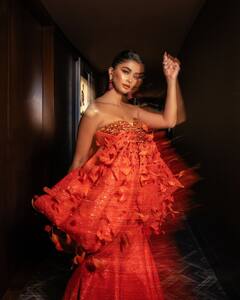 Pooja Hegde Makes A Statement With Her Dramatic Feathered Gown, See All Pics