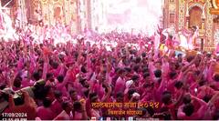 PHOTO: पालखी निघाली राजाची, गणेश नगरात गर्दी भाविकांची; 'लालबागचा राजा' थाटात विसर्जनासाठी मार्गस्थ