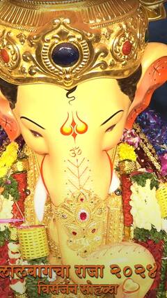 लालबागच्या राजाचं मंडपातून प्रस्थान...