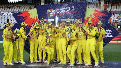 ICC announces equal prize money for men and women in World Cups ICC:மகளிர் டி 20 உலகக் கோப்பை - இனி எல்லாருக்கும் ஒரே பரிசு தொகை தான்! அசத்தல் அறிவிப்பை வெளியிட்டது ஐசிசி