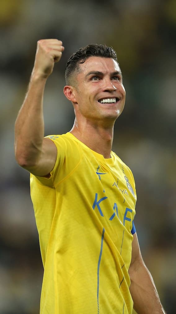 বিশ্বের জনপ্রিয়তম খেলার সবার্ধিক বেতনপ্রাপ্ত তারকারা