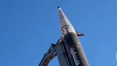 Israel Under Attack: हूती विद्रोहियों ने हाइपरसोनिक मिसाइल Palestine-2 से किया था इजरायल पर हमला, देखें तस्वीरें